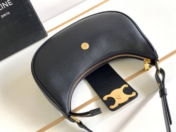 Celine Ava Triomphe Shoulder Bag - Image 3