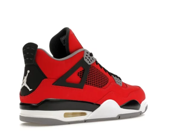 Air Jordan 4 Retro GS 'Toro Bravo' - Image 9