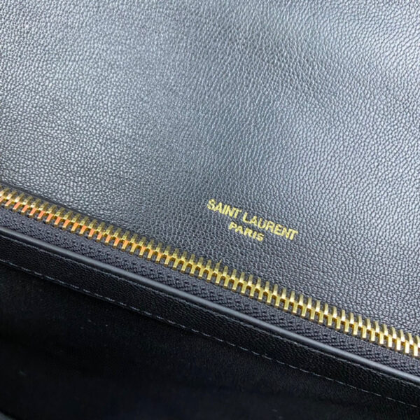Saint Laurent  Saint Laurent College medium model handbag - Image 9