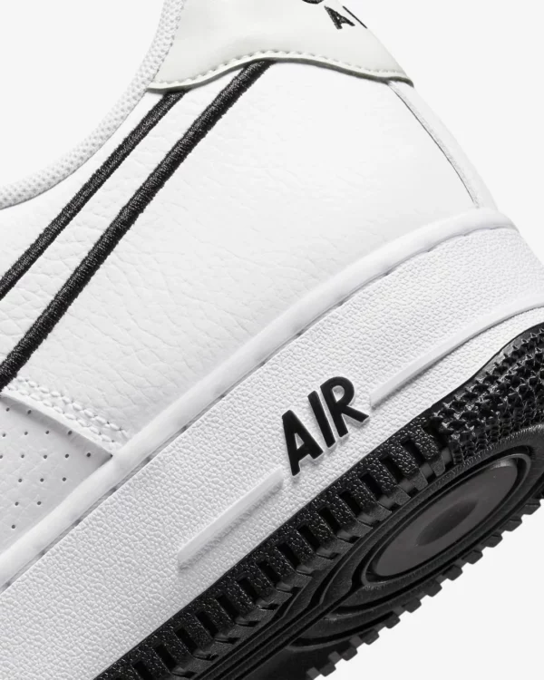 AF1 '07 White|Black - Image 4