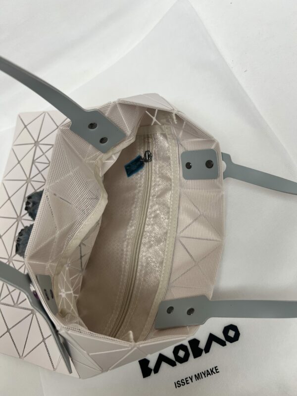 Bao Bao Issey Miyake x Labubu II - Image 7