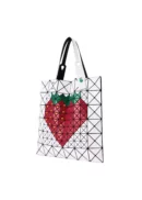 BAO BAO ISSEY MIYAKE Fruits - Strawberry